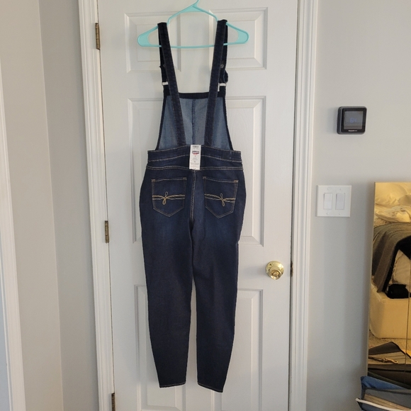 NWT! LEVI'S DENIZEN SKINNY OVERALLS - Picture 4 of 5